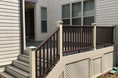 Ashburn deck in Fiberon Pro-Tect Gray Birch