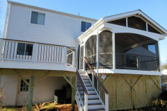 Wolf Rosewood decking & Trex Transcends railing - Herndon, VA