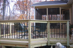 Trex Select Pebble Grey decking with Trex Select railing - Springfield, VA