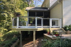 Trex Select Pebble Grey decking with Trex Select railing - Springfield, VA