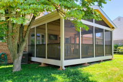 Screen porch and deck - Potomac, MD