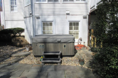 Deck with Wolf Amberwood and Black Walnut border and Trex Transcends railing - Herndon, VA