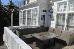 Deck with Wolf Amberwood and Black Walnut border and Trex Transcends railing - Herndon, VA