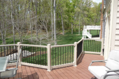 Azek Rosewood decking & Fairway Khaki Railing - Springfield, VA