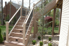 Azek Rosewood decking & Fairway Khaki Railing - Springfield, VA