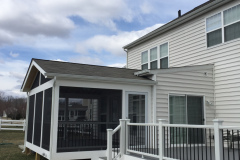 Deck and Screen Porch in Trex Select Pebble Grey and Trex Transcends railing - Leesburg, VA