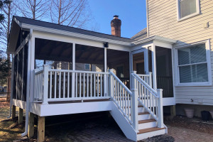 14'x20' Screen porch with small deck - Centreville, VA