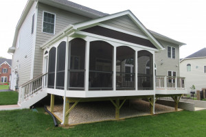 Screen porch and deck in Wolf Amberwood decking and Trex Transcends railing - Alexandria, VA 