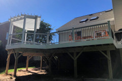 Deck with arbor - Vienna, VA